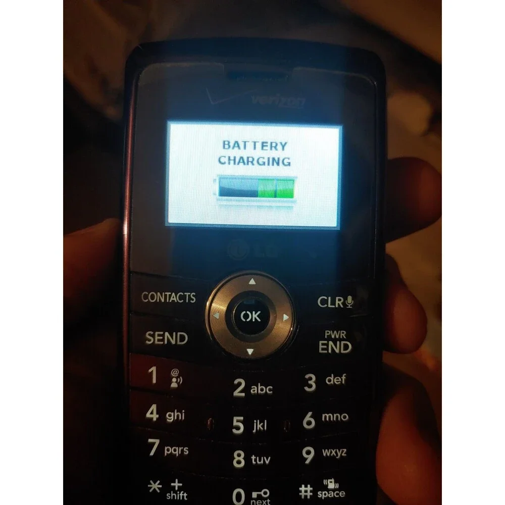 LG enV3 LG-VX9200 Verizon Wireless Maroon Flip Cell Phone w/ Chargers & Box